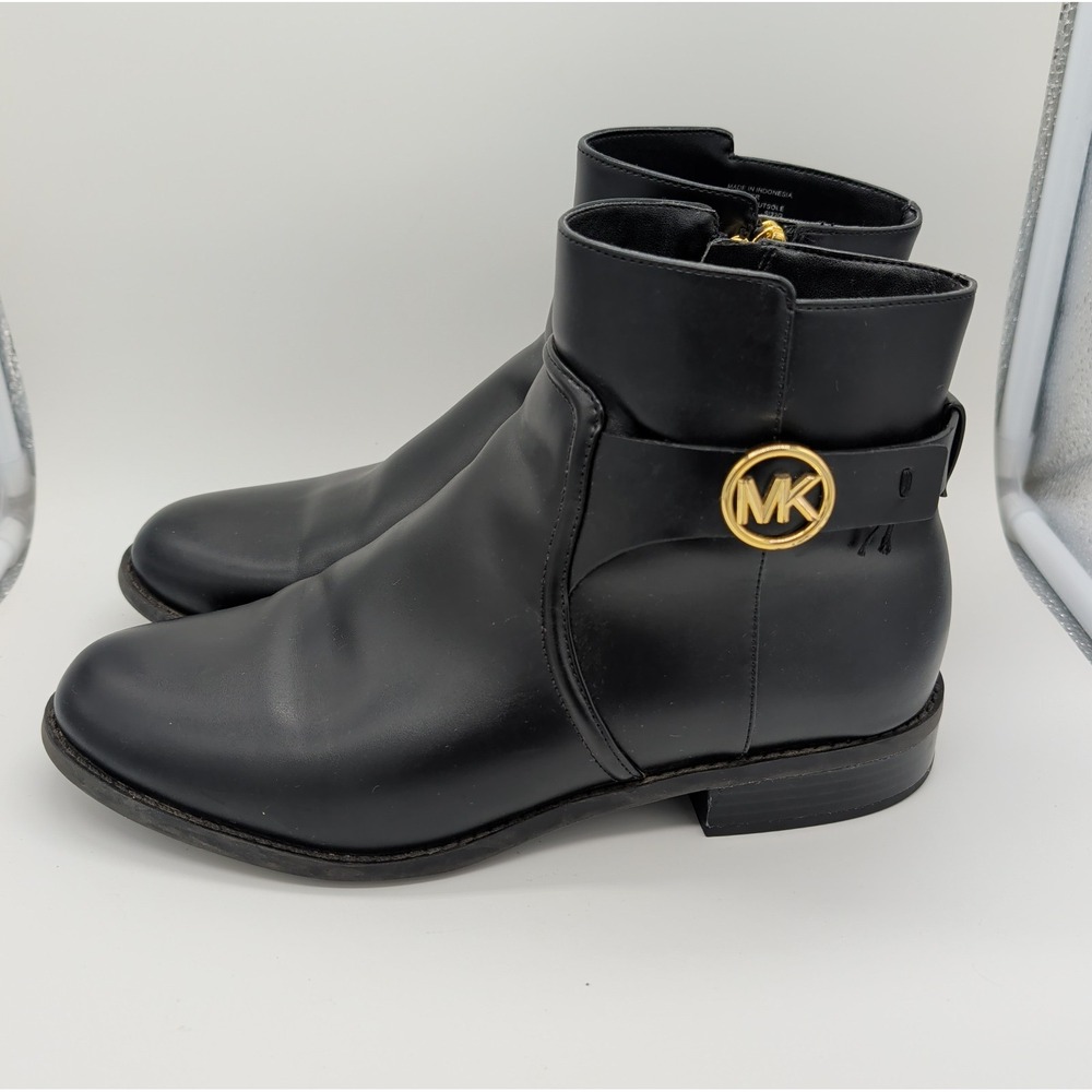 MICHAEL KORS Carmen Flat Black Faux Leather‎ Ankle Booties Women's Size 9 S122G - Picture 4 of 13